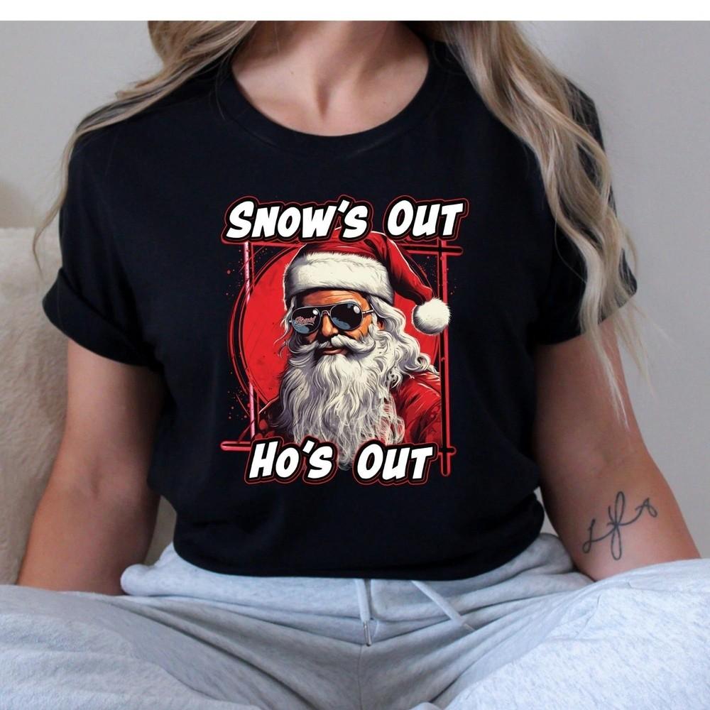 

Snow#039s Out Ho#039s Out Christmas Adult Humor Funny TShirt Unisex T-Shirt XXXL