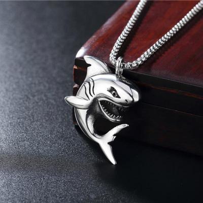 Cool Fashionable Ferocious Shark Animal Pendant Necklace Men's Hip Hop Rock Trend Personalized Gift