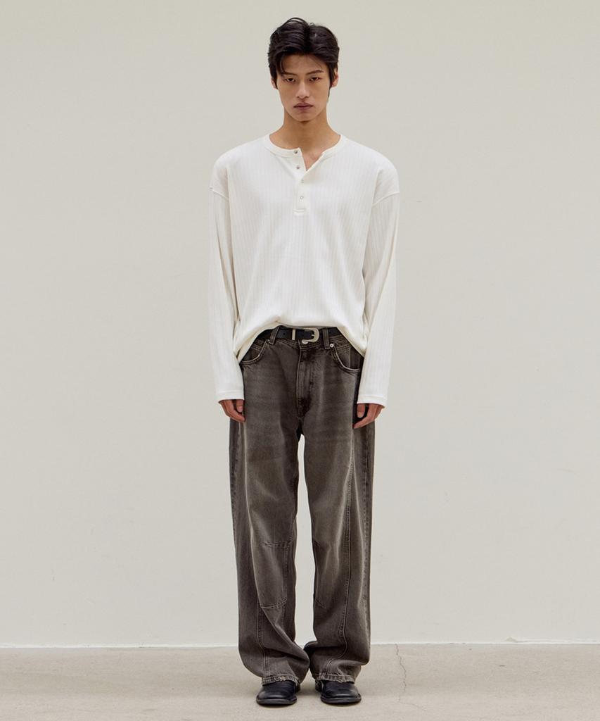 MOOD INSIDE Ribbed Snap Henley Neck Long Sleeve_White