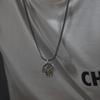 Vintage Runder Anhänger für Männer Mehrlagig und Personalisierte Hip Hop Klee Münz Halskette
