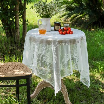 Textil do obýváku a jídelny – Ubrusy