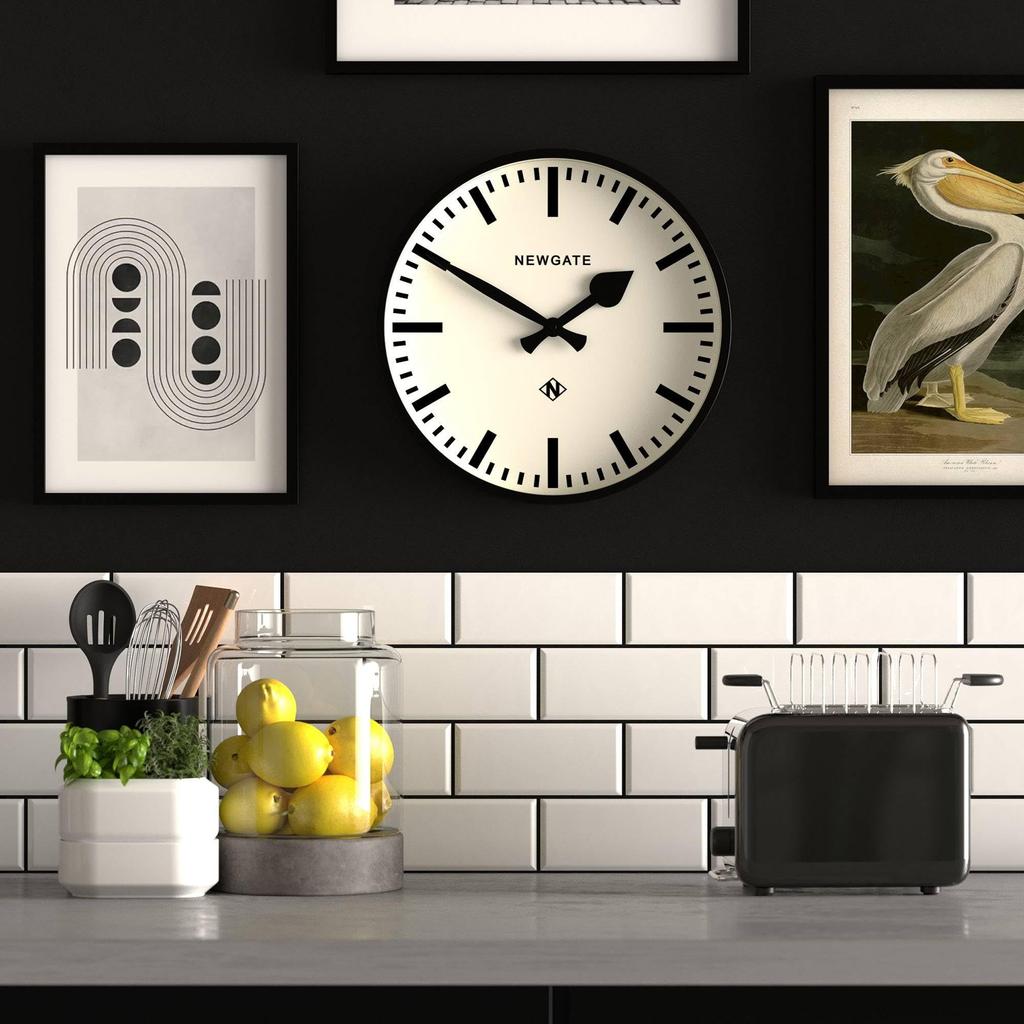 NEW GATE Wall Clock Number Three Railway NUMTHR390K BLACK [Used]
