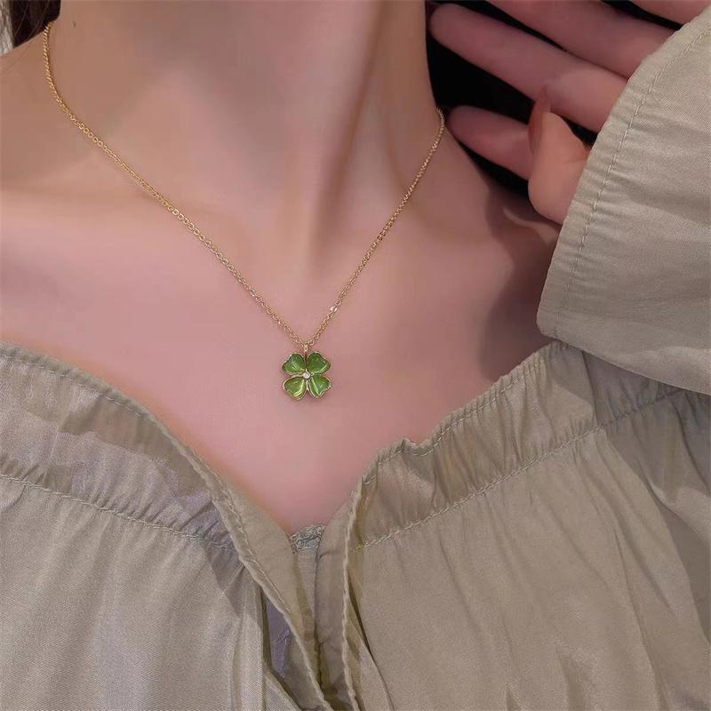 Lucky Four Clover Necklace For Women Opal Flower Pendant Necklaces Fashion Clavicle Chain Choker Wedding Jewelry Gift