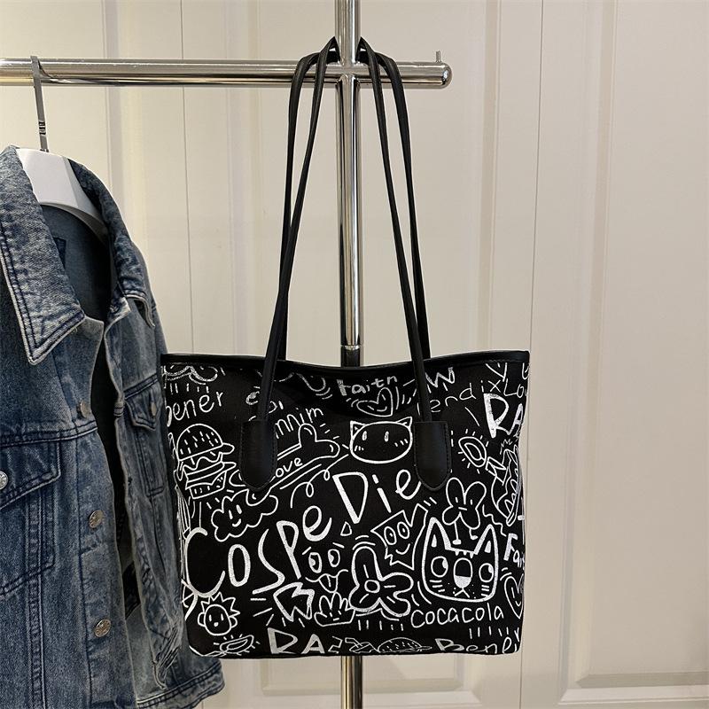 Bag Summer Women's 20255 Alphabet Graffiti Shoulder Bag Commuter To Work Handbag Large Capacity Tote Bag Printing