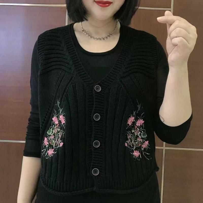 Spring and Autumn Embroidered V-neck Versatile Fashionable Cardigan Vest for Slimming Casual Vest Women's Knitted Shoulder