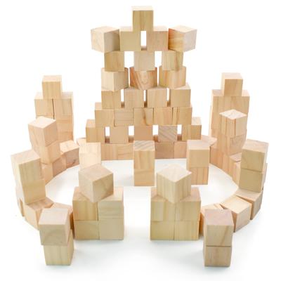 Cubos de madeira Enkrio Blocos de construção de madeira Cubo Blocos de madeira Cubo Conjunto de 100 artesanato DIY Decoração Cubos de madeira crua Madeira natural sem cor