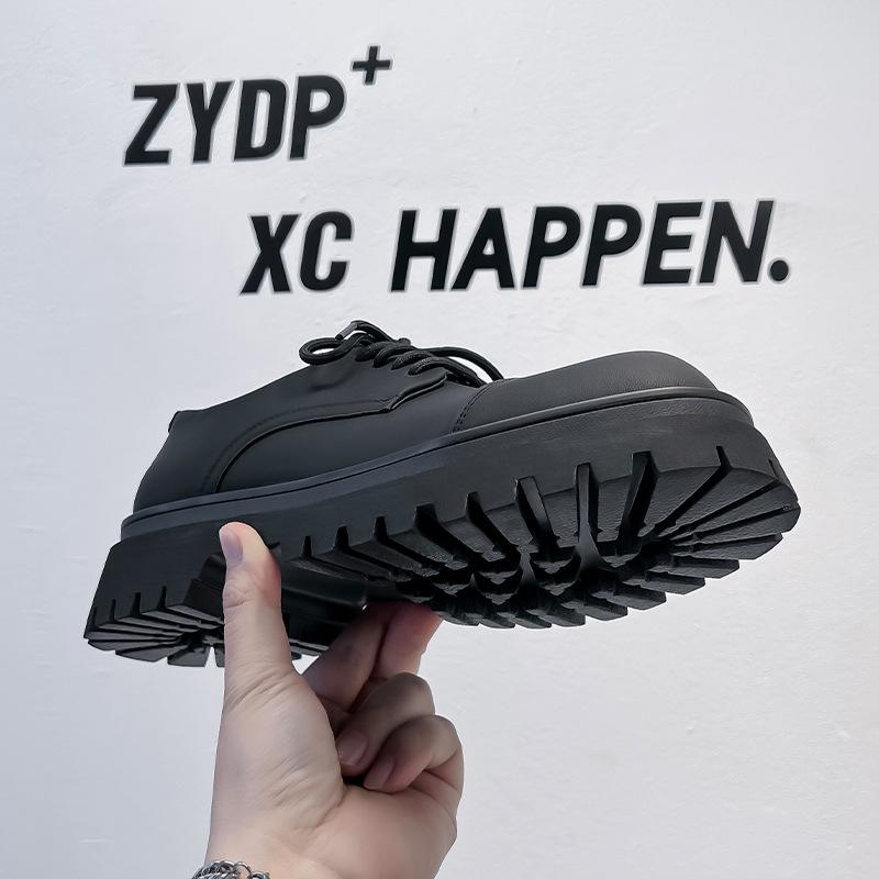 2024 new men's lace-up retro trend casual board shoes anti-velvet matte low-top British style tooling shoes 1802-A