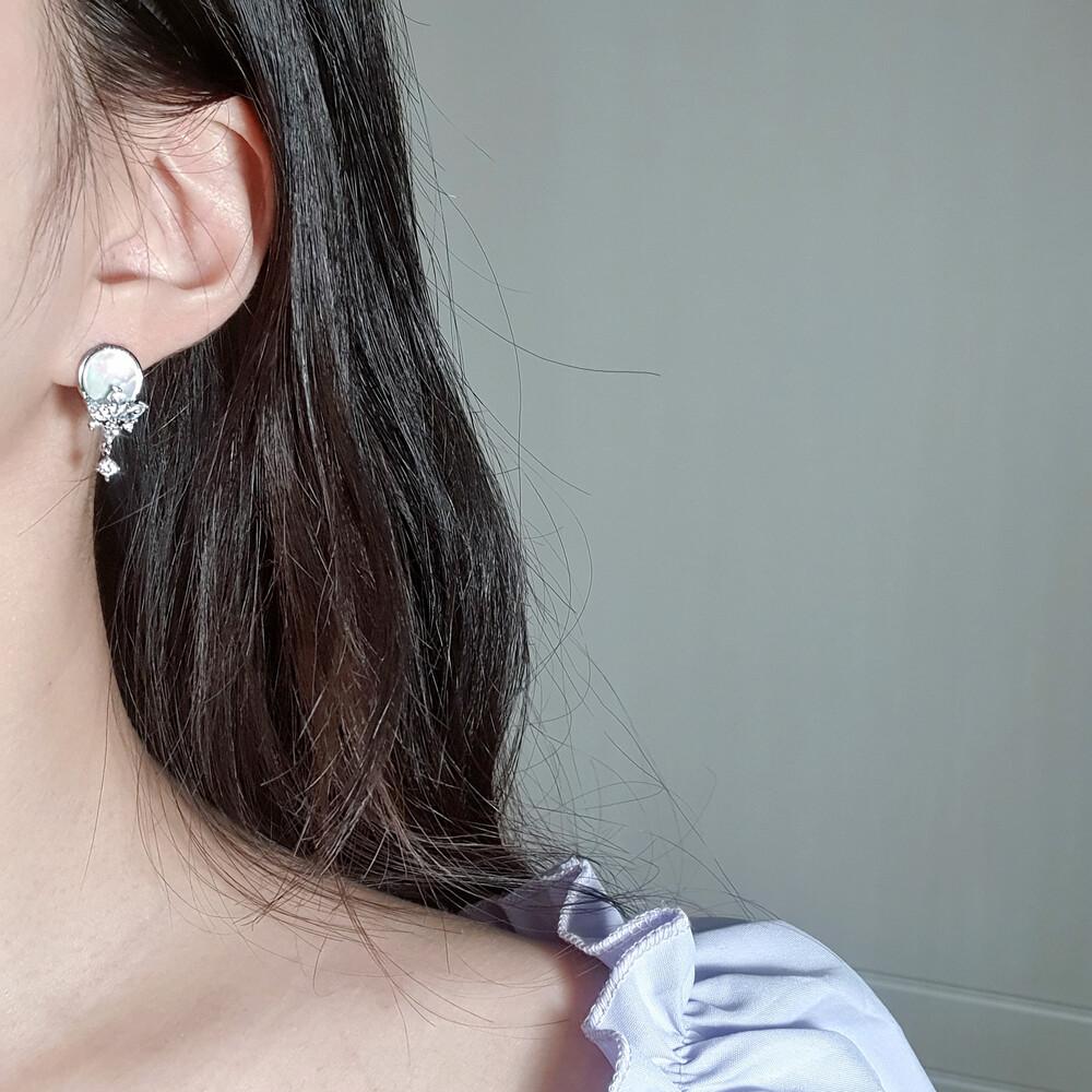 

[Aimelbie] Ожерелье с ангельским перламутром - серебро