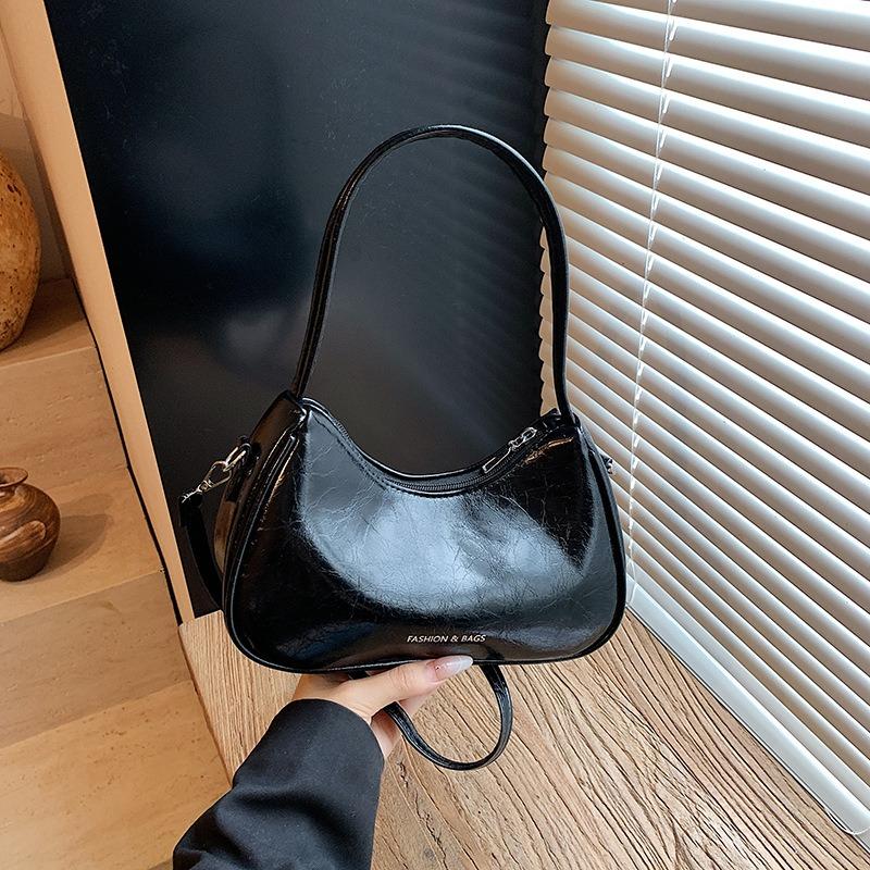 Bag New Underarm Bag Niche Retro Shoulder Bag Textured Small Square Bag Fashion Commuter Versatile Messenger Bag