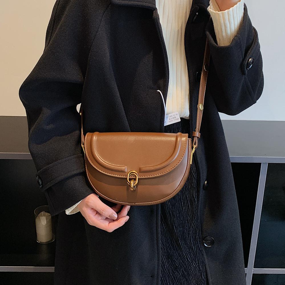 Luxury Designer PU Leather Saddle Bag for Women Fashion Trend Shoulder Bag Ladies Handbag and Purse