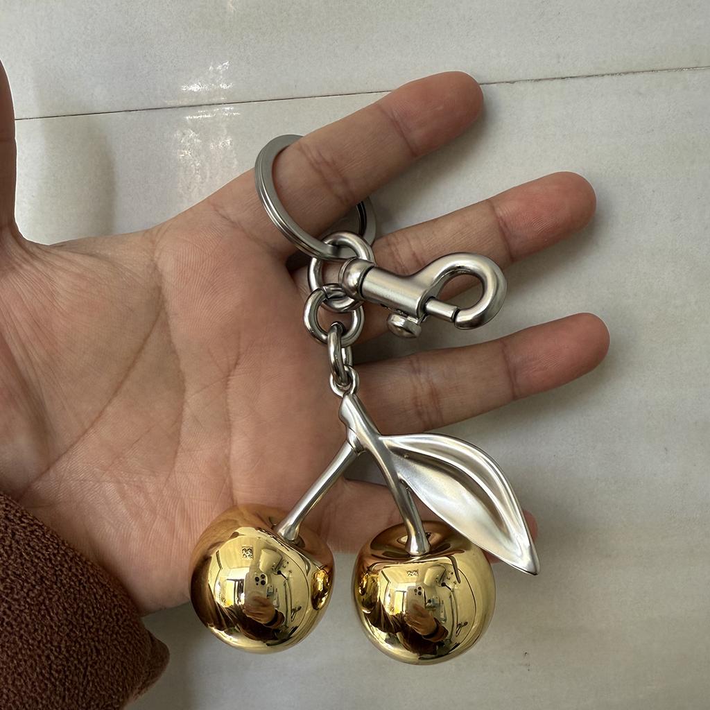 Fashion Glitter Gold Cherry Keychain Summer Fruits Cherries Pendant Keyring For Women Men Jewelry Bag Accessories Gift