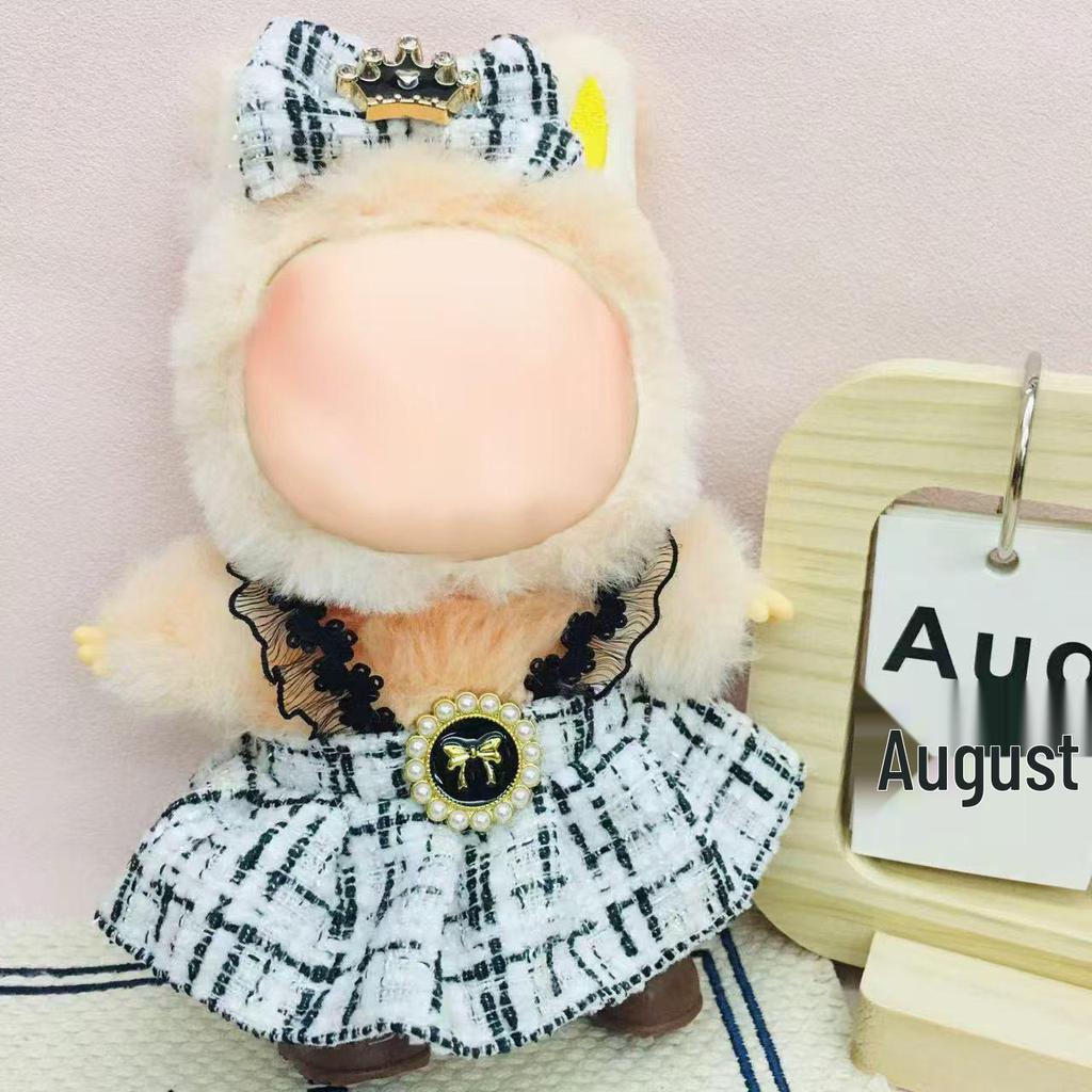 Labubu 17cm First-Gen Doll Outfit Set: Cute Dress-Up Plush Hat & Vinyl Clothes.