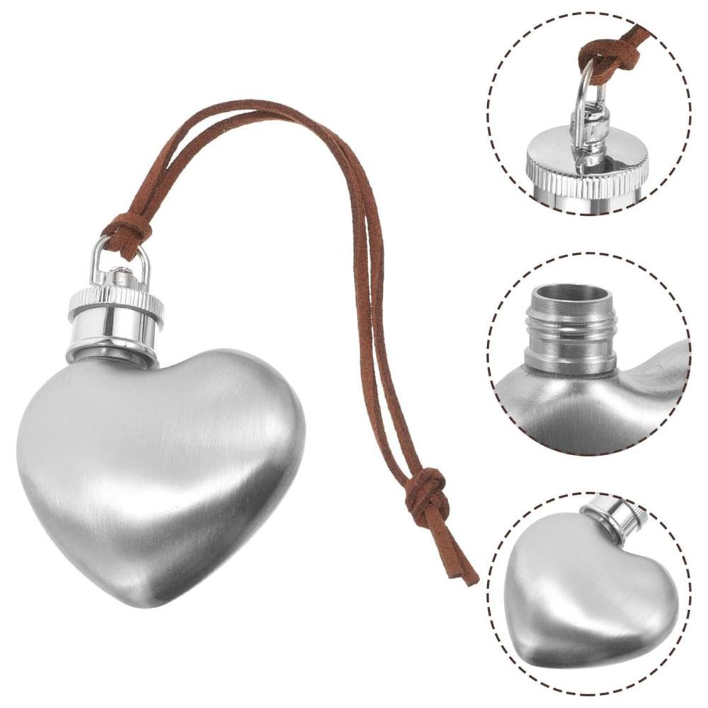 Mini 1oz 30ml Portable Outdoor Hip Flasks Wine Pots Love Heart Shaped Small Drinkwares Stainless Steel Wine Bottle Water Bottles