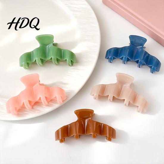 Anti-slip Hair Claw with Anti-Slip Teeth Large Wavy Design Shark Clip Clip