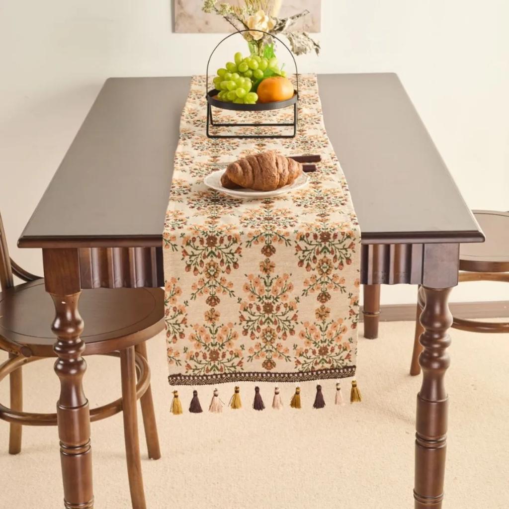 Chinese Style Vintage Tassel Table Runner Jacquard Living Room Bed Tail Coffee Dining Table Decoration Accessories Rustic Decor