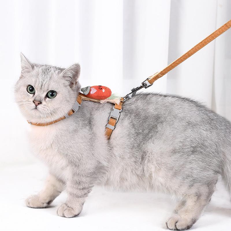 Harnais et Laisse pour Chat Ensemble Réglable Anti-évasion Gilet Doux Harnais pour Chaton Fournitures de Traction pour Animaux avec Collier Petit Chat Extérieur&