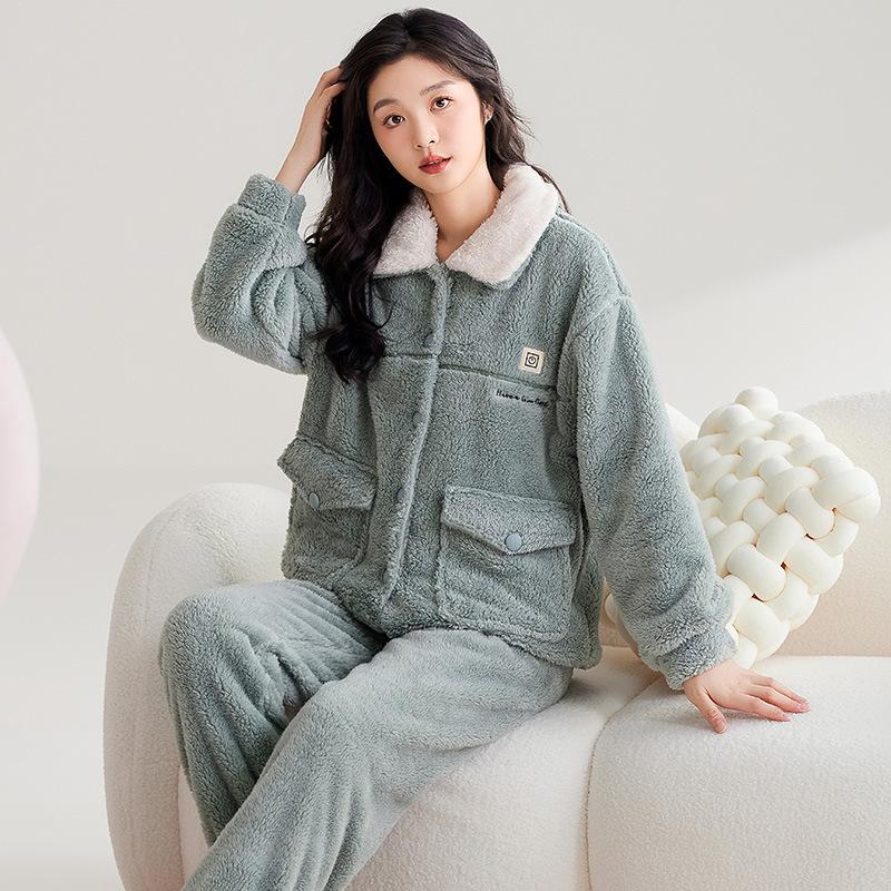 Can Be Worn Outside Coral Velvet Pajamas Women's Winter Two-piece Set Thickened Fleece Flannel Loose Large Size Warm Loungewear