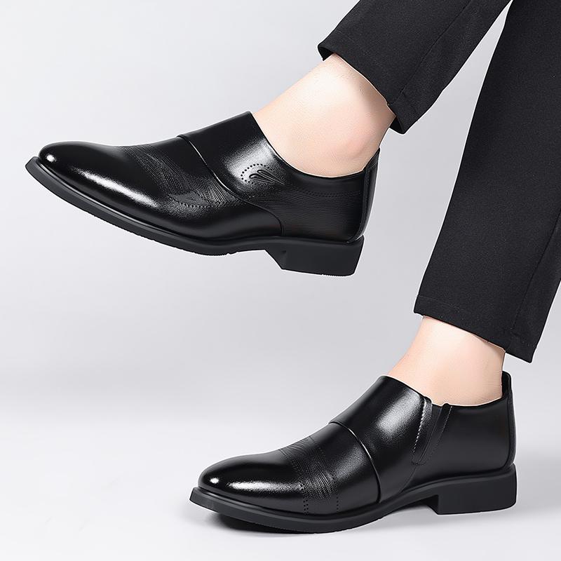 Fashion Summer men's leather shoes Retro classic design style Retro classic design style Black brown outdoor shoes Gentlemen's New