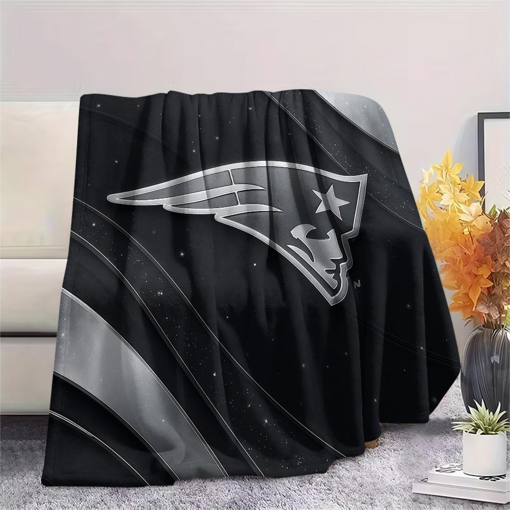 New England Patriots2 Flannel Blanket, High Quality Comfortable for All Seasons, Home Decor, Warmth and Comfort