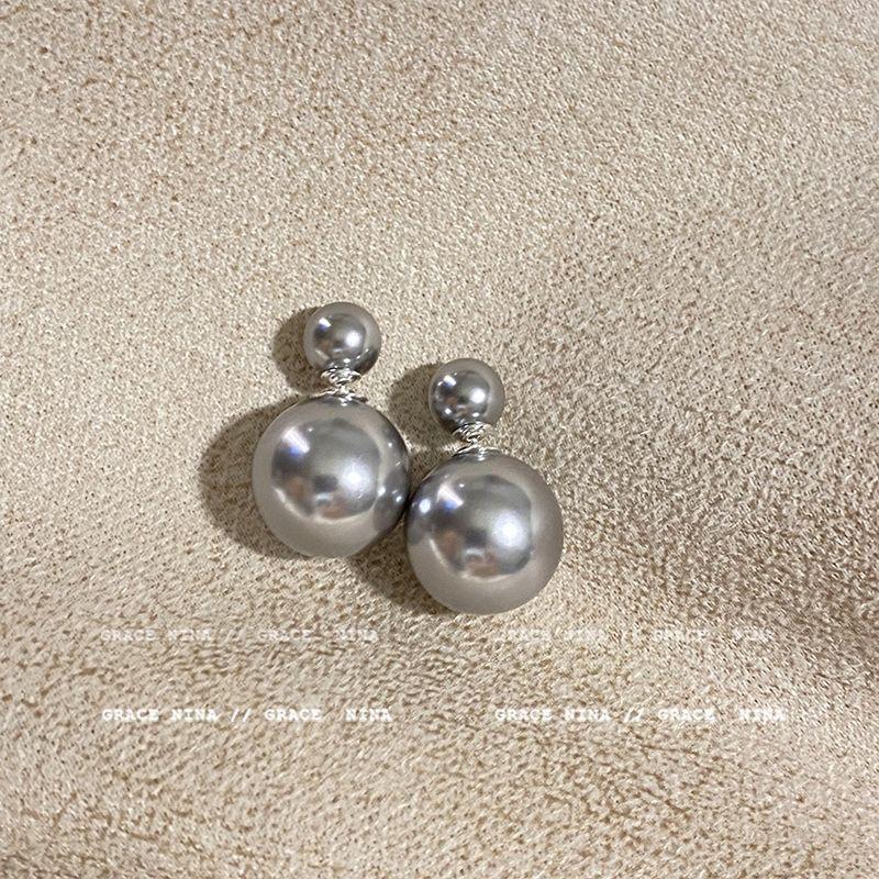 

French Double-Sided Pearl Stud Earrings Special-Interest Design Fancy Earrings Light Luxury Temperament Unique Earrings for Women 2023 New Silver pearl stud earrings