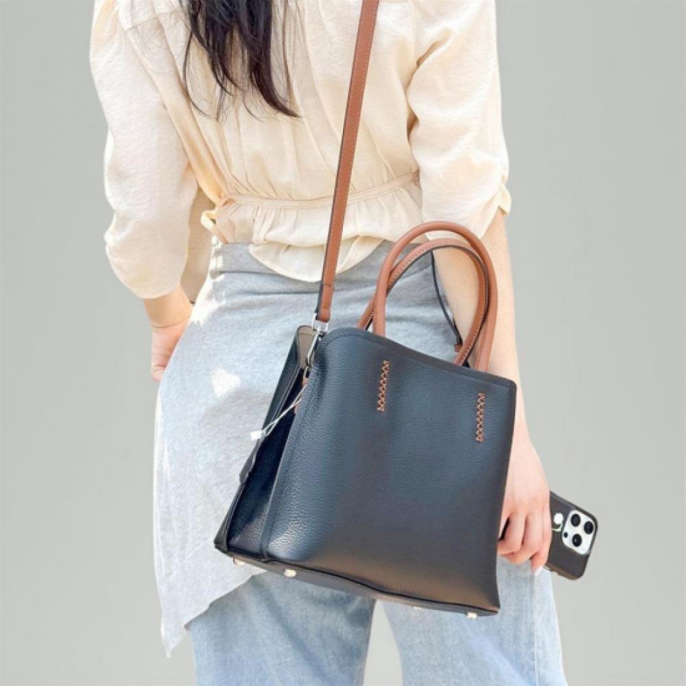New Arrivals Open Run Women Classic Leather Stitch Square Handle Tote Bag