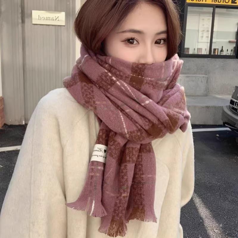 Scarf women's winter new soft waxy light luxury small incense long Maillard shawl student couple warm scarf