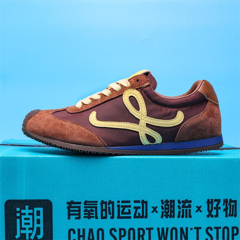 2024 New Men's Breathable Casual Sneakers Four Seasons Outdoor Soft Sole Comfortable Running Shoes Student Sneakers 574