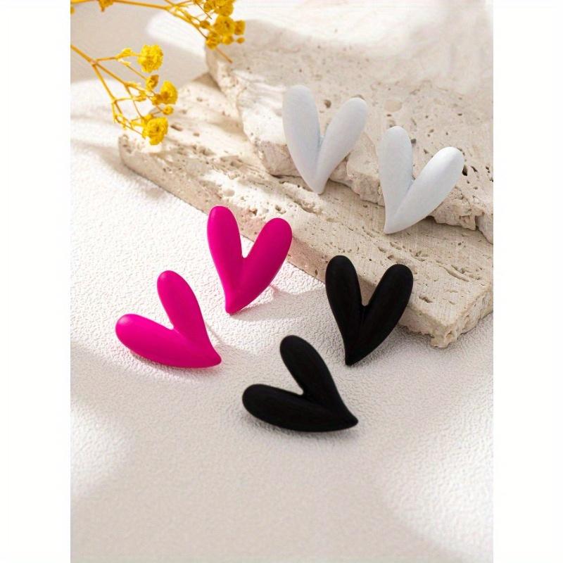 3 Pairs Fashion Personalized Metallic Enamel Leopard & Heart Stud Earring Set, Suitable For Party And Multiple Occasions For Women