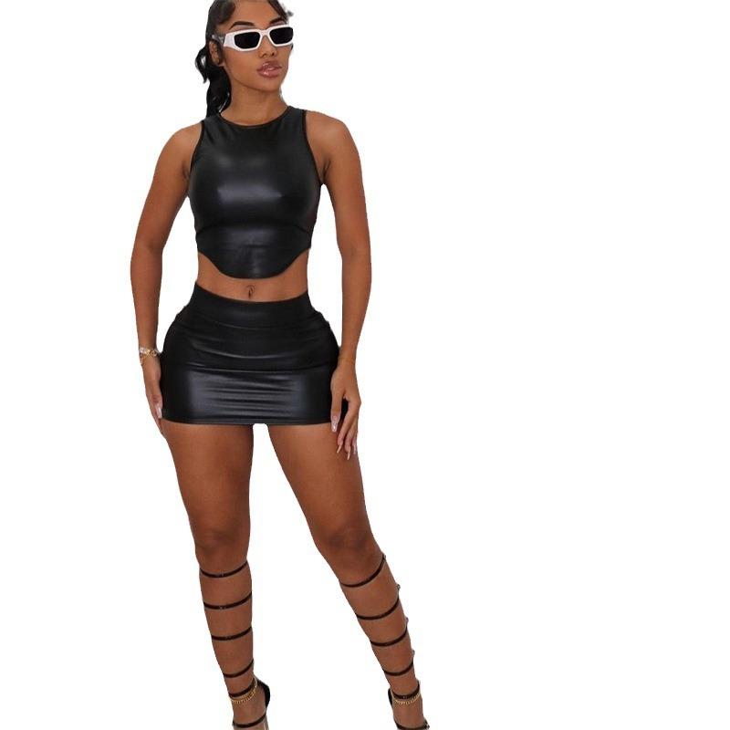 Women's Sleeveless Tank Top with Hip Short Skirt Set