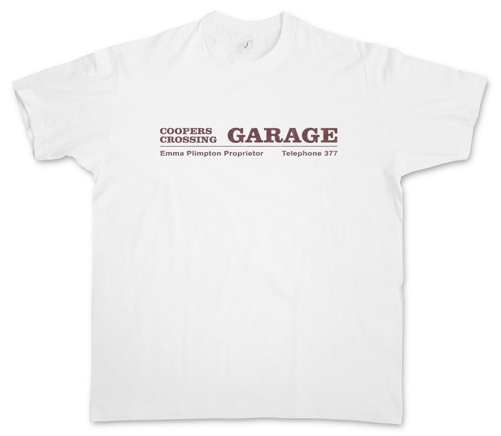 

Coopers Crossing Garage T-Shirt The Australia Flying Logo Sign Symbol Doctors XL