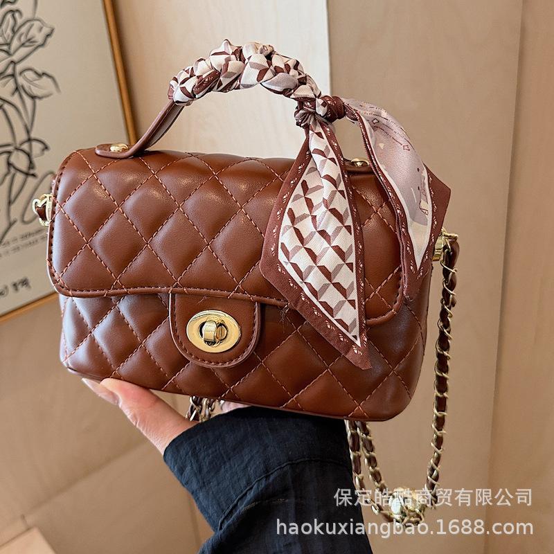 Rhombus Chain Bag Women's 2025 New Autumn and Winter Niche Design Shoulder Messenger Bag Fashionable Korean Handbag