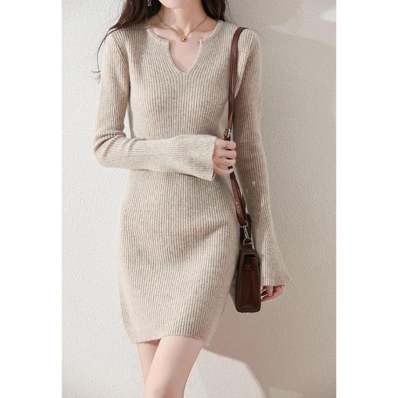 V-neck horn sleeve temperament slim-fitting knitted sweater skirt autumn and winter new medium and long solid color bottoming dress
