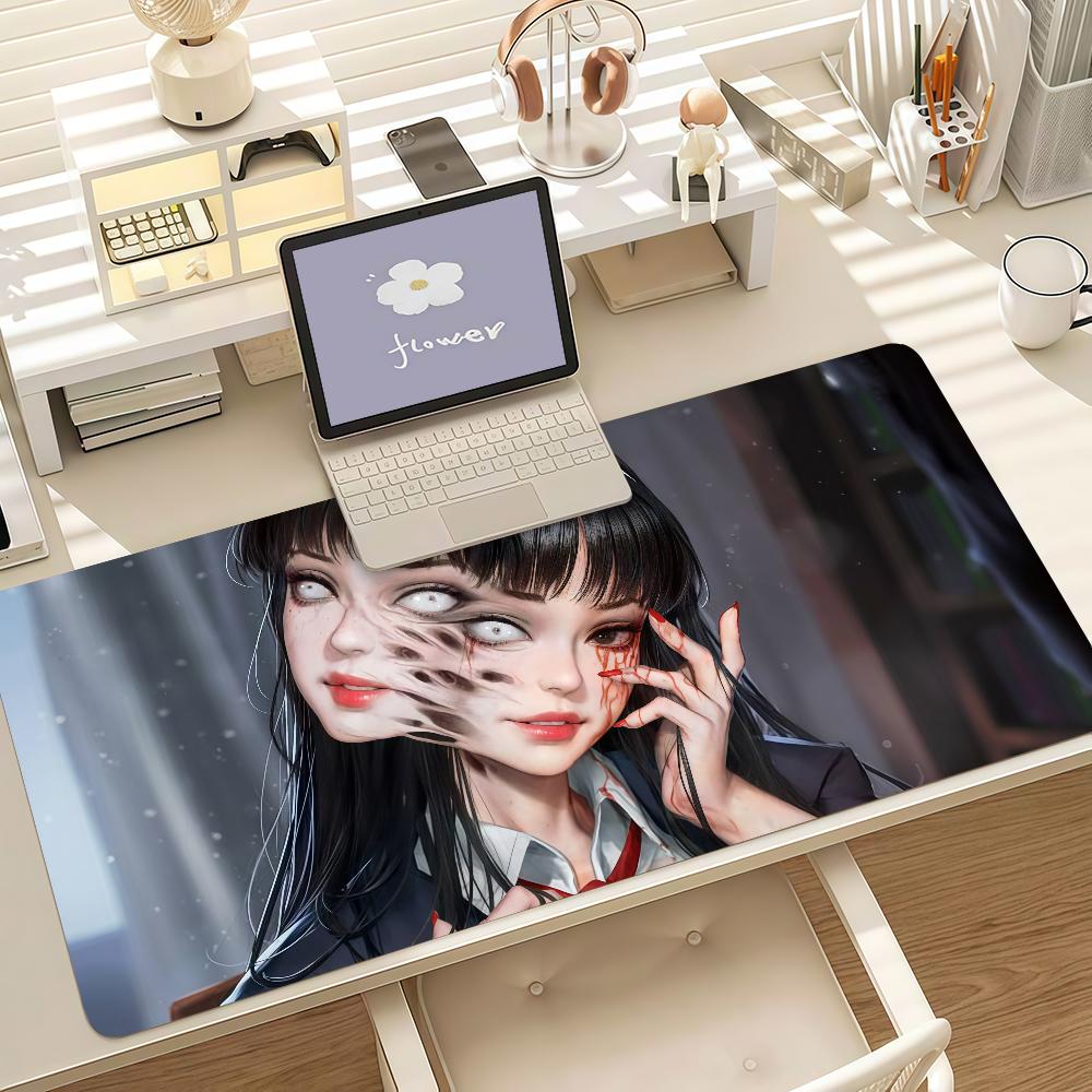Junji Ito Ttomie Kawakami Mouse Pad Anti Slip Rubber Edge Locked Thickened Laptop Gaming Desk Mat