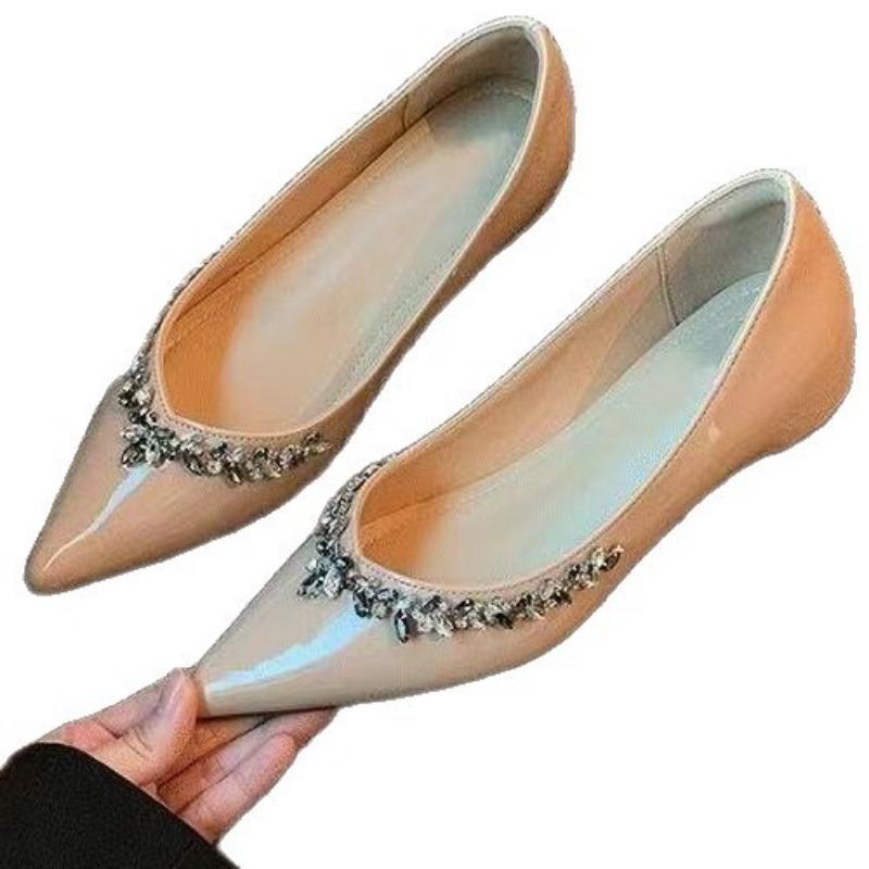 Autumn light luxury high-end rhinestone pointed flat-soled single shoes, women's shallow mouth inner height increase Mary Jane single shoes