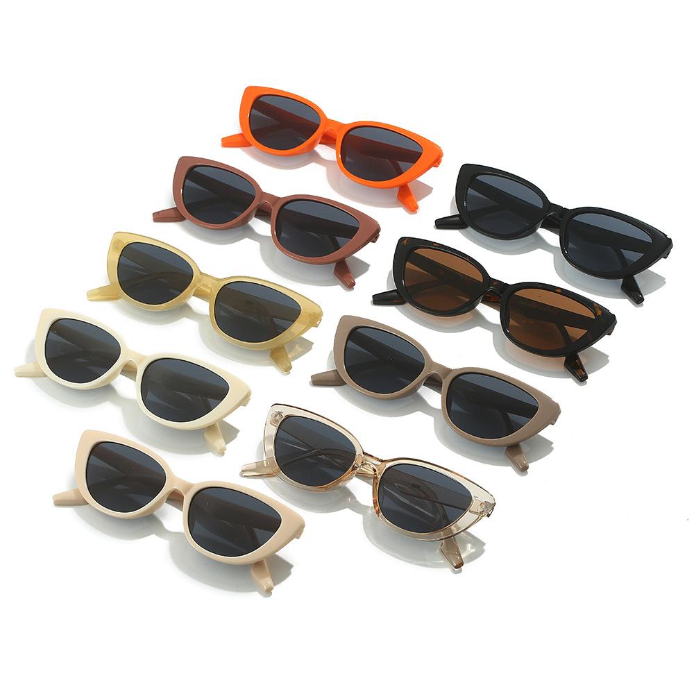 Retro Triangular Cat Eye Glasses For Women'S High-End Ins Black Small Frame Street Sunglasses Round Face Glasses