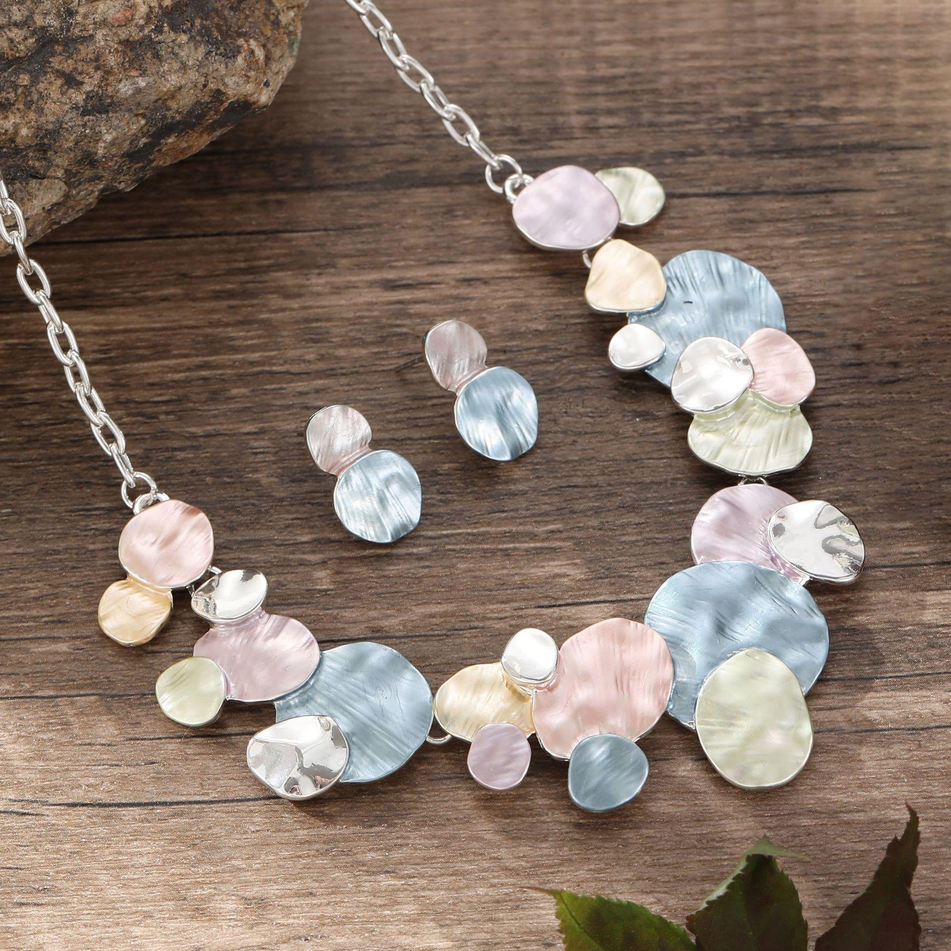 

Цветная живопись маслом геометрический овальный набор серег-пуссет и ожерелья, женские универсальные серьги-цепочки с высоким чувством стиля