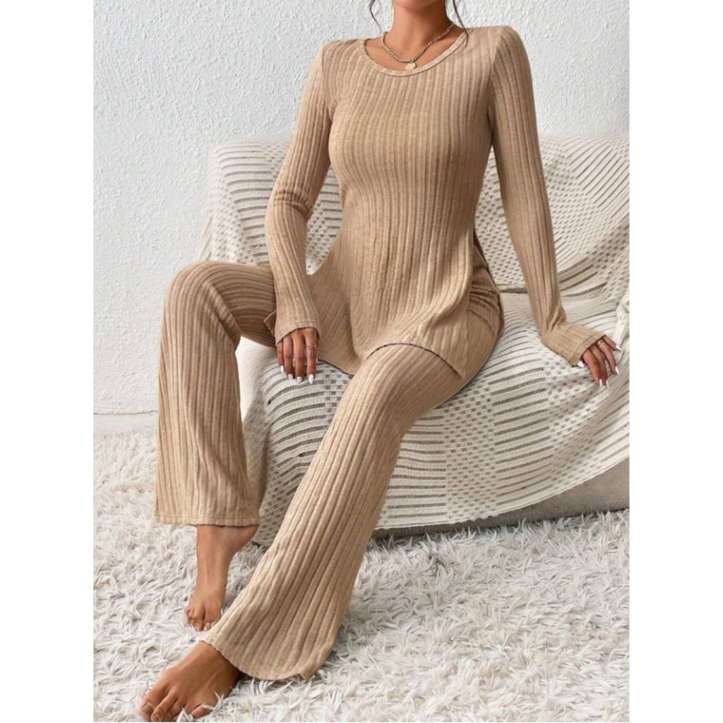 Women's Slim Two-Piece Outfit Long Sleeve Knit Top Elastic Waist Flared Pants Casual Tracksuit