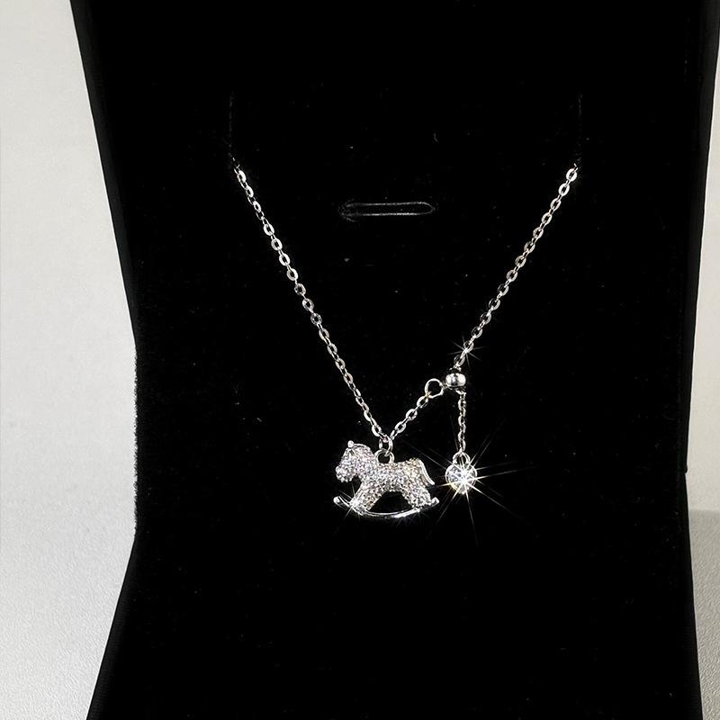 Korean Pony Necklace Women's Light Luxury Niche Design Collarbone Chain Love Pendant Jewelry Accessories Year of The Horse