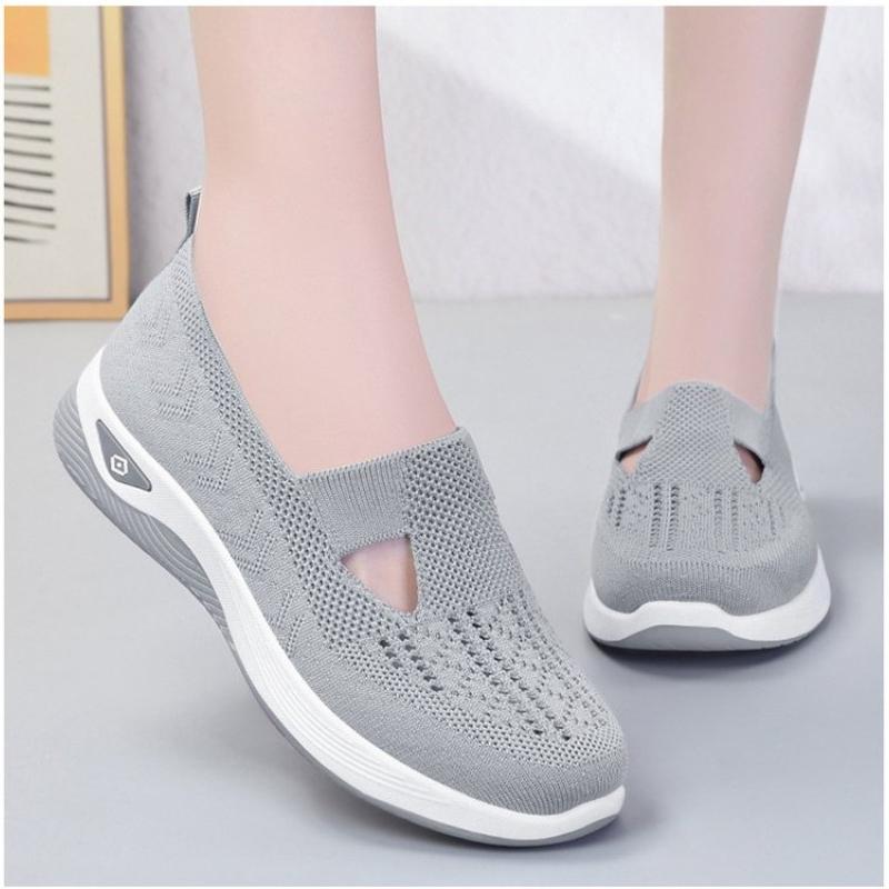 Fashion Women's Spring/Summer New Breathable and Comfortable, Mom's Single Shoes, Soft Sole, Casual Mesh Hollow Women's Shoes