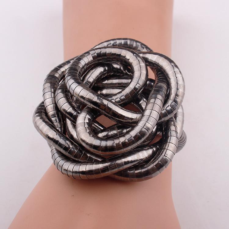 European and American men's personalized snake necklace 5mm white K iron-plated curved flexible random shape cool snake chain