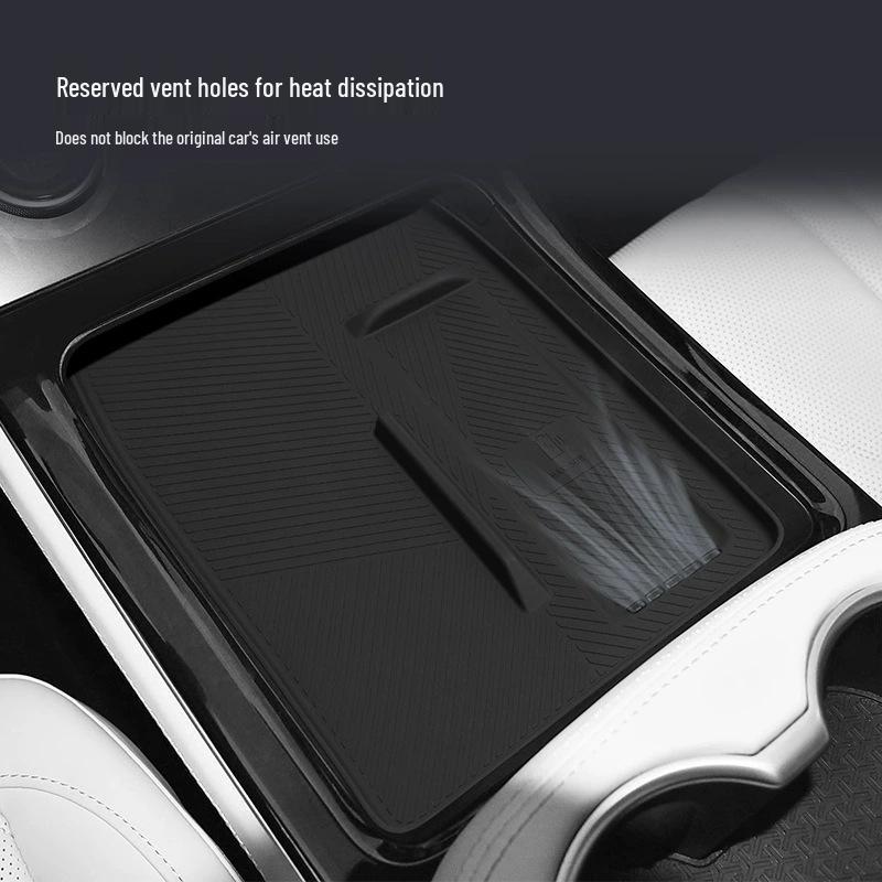 Jetour L7 PLUS Wireless Charging Silicone Pad (2024-2025) - Non-Slip Car Interior Mat