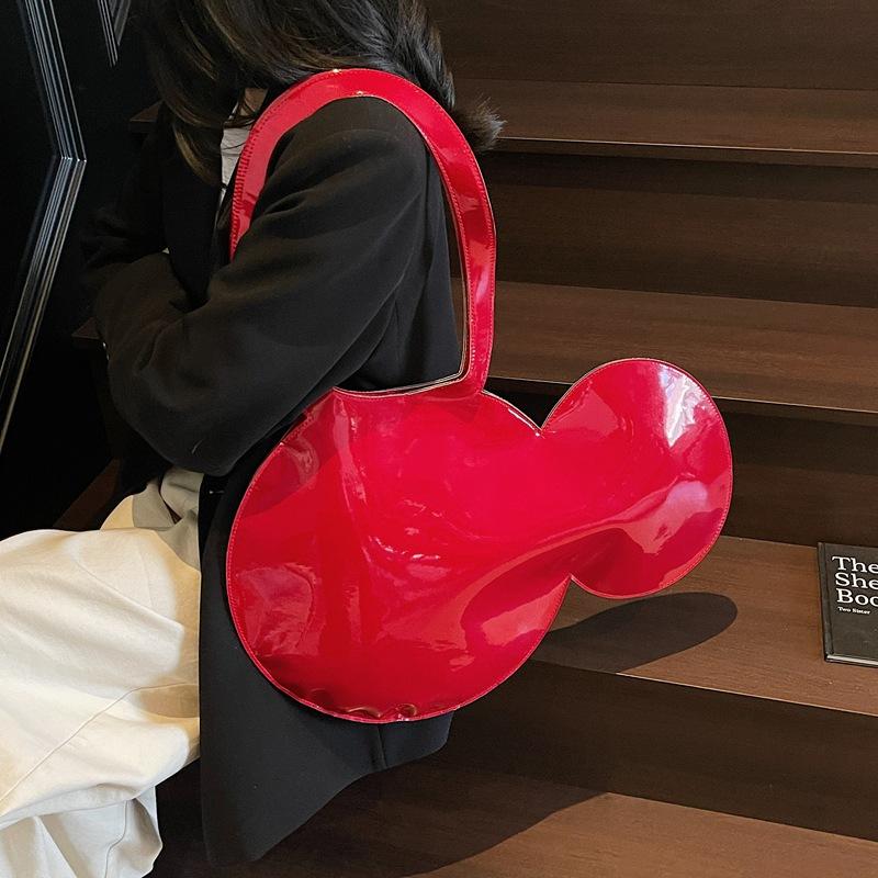 

Cartoon bag 2025 new Japanese cute girl foreign style versatile underarm bag niche design glossy shoulder bag червоний