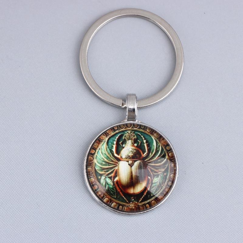 

Retro Egyptian Beetle 2D Flat Keychain Suitable For Daily Use Bags Pendant Perfect Gift For Family And Friend 01