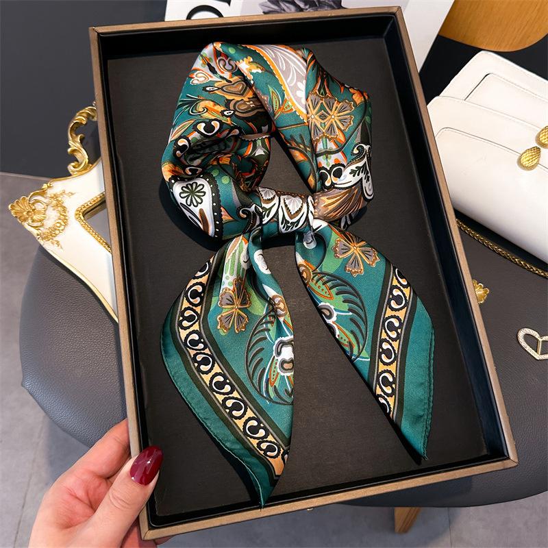 70*70cm Retro Paisley Cashew Print Zacht Zijden Vierkante Sjaal voor Vrouwen Hoofddoeken Versieren Hijab Nekbanden Vrouwelijke Foulard Bandana 70x70cm brown
