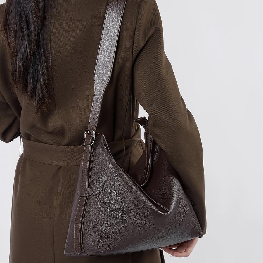 Genuine Leather Women's Bag, Winter 2025 New Model, High-end Niche Women's Shoulder Underarm Bag, Vintage Fashion Crossbody Bag