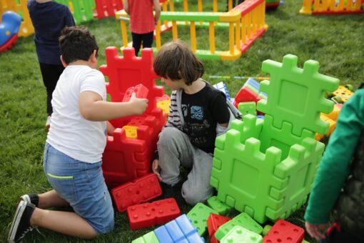 large educational blocks King - green