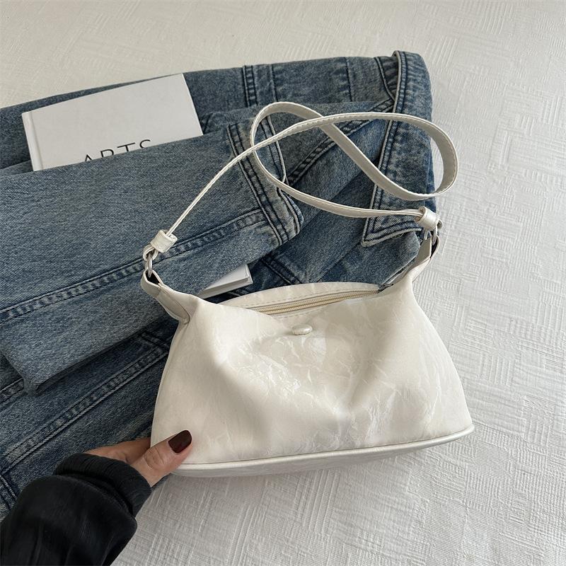 Neue lässige Tasche Temperamentvoll und modisch Die diesjährige modische Umhängetasche für Frauen Im Sommer Lässige Ein-Schulter-Tasche