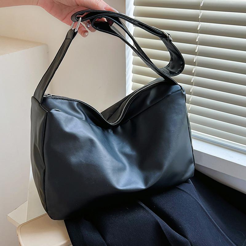 Urban Simple Large Shoulder Bag For Women Casual Daily Use Minimalist Style Tote Bag