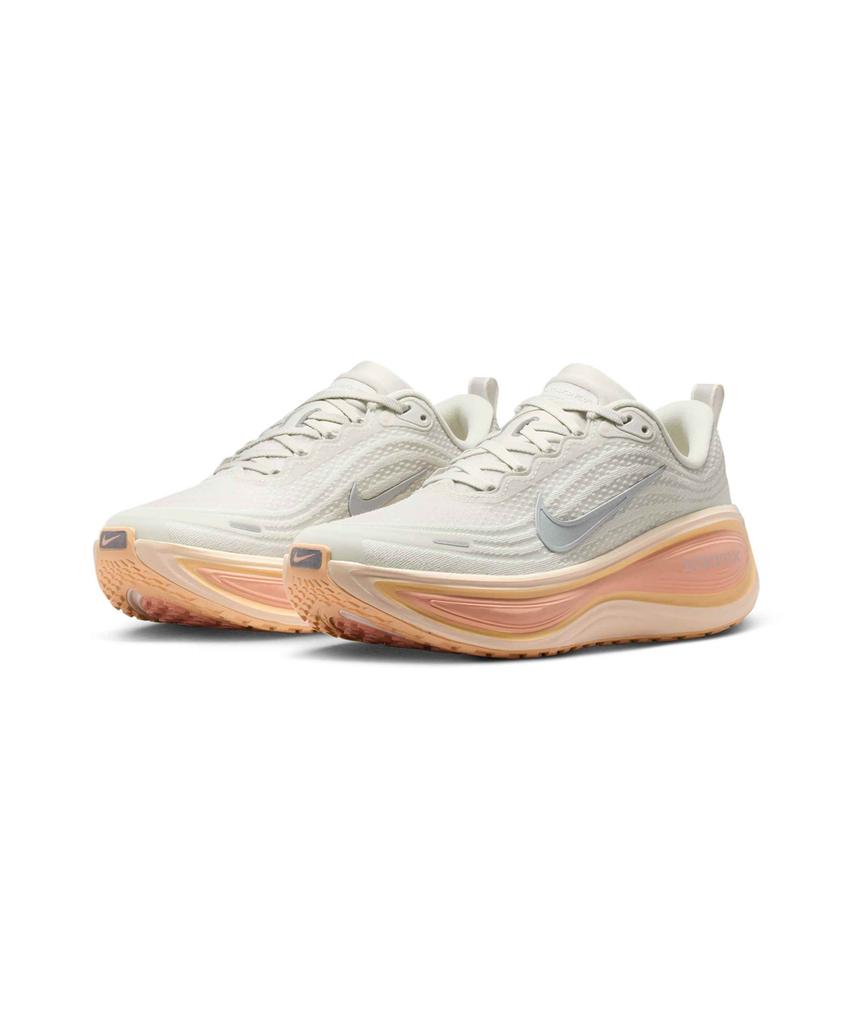 Nike Vomero Plus W - Light Bone: Arctic Orange: Ice Peach: Metallic Silver / Hv8154-012