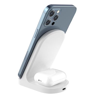 Charging Stand Station for Phone 16 15 14 Wireless Charging Dock Protable 15W Fast Charging Holder for Phone Earphone